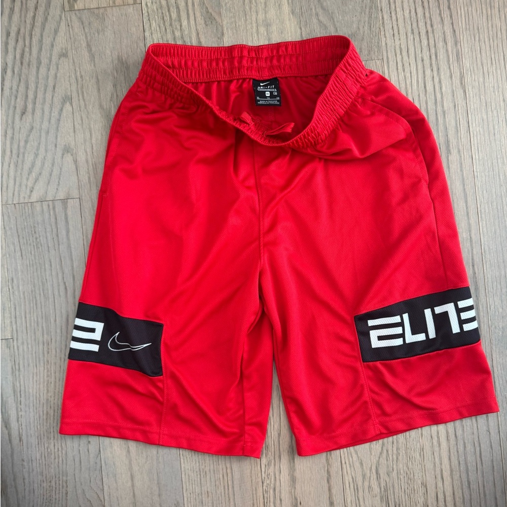 Nike Red Elite Men's Athletic Shorts. XL Youth.